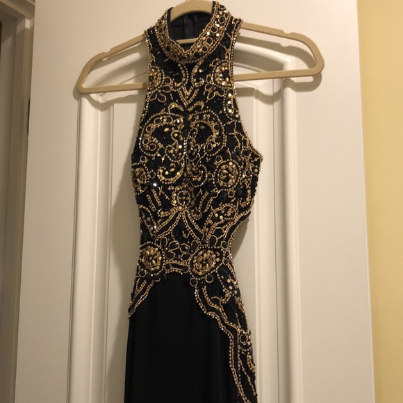 Sherri Hill Prom Dress - Picture 14 of 14